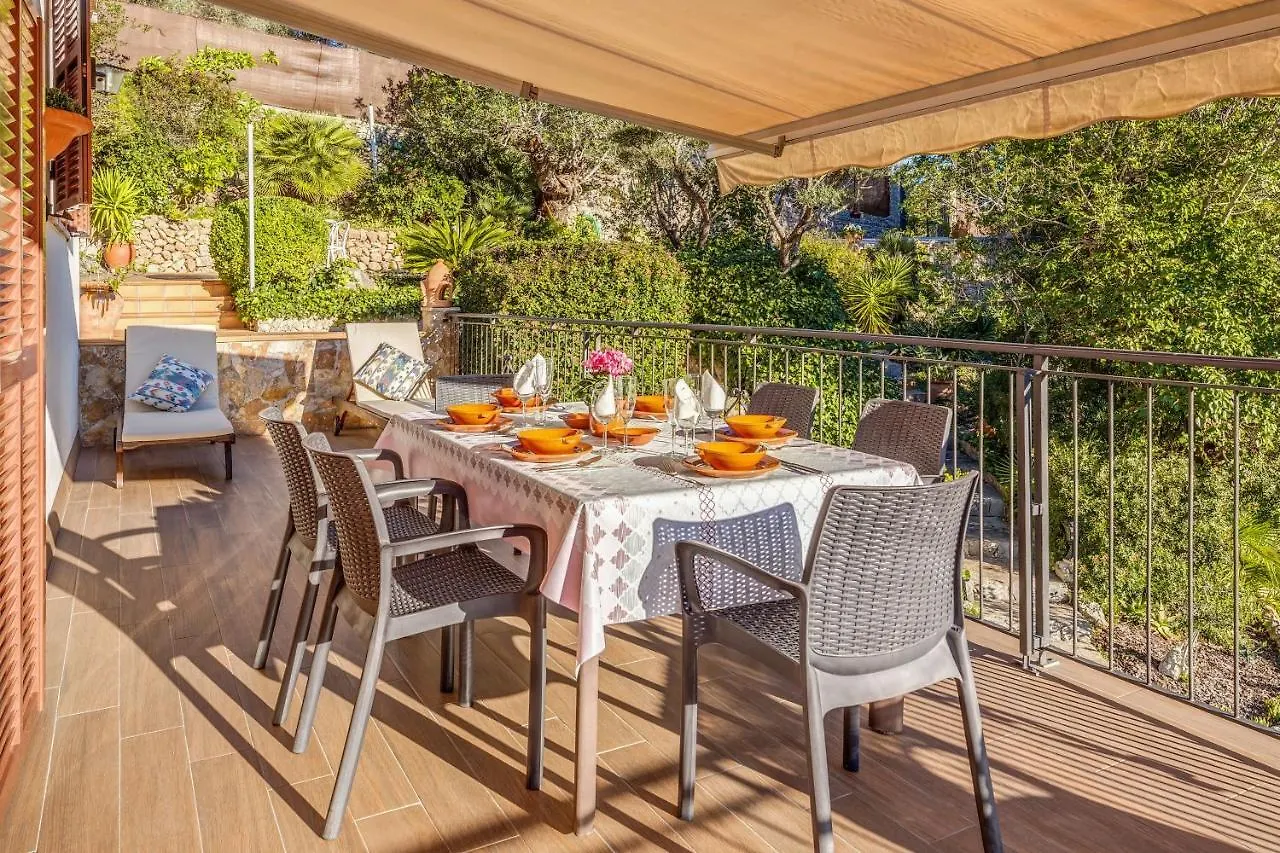 Miravall Puigpunyent  0*, Puigpunyent (Mallorca)